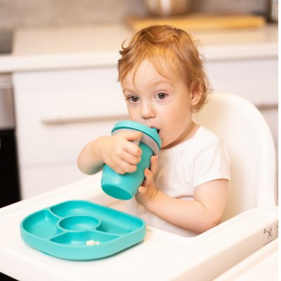 BBLÜV Küp silikonový hrneček Sippy Cup - Aqua - obrázek